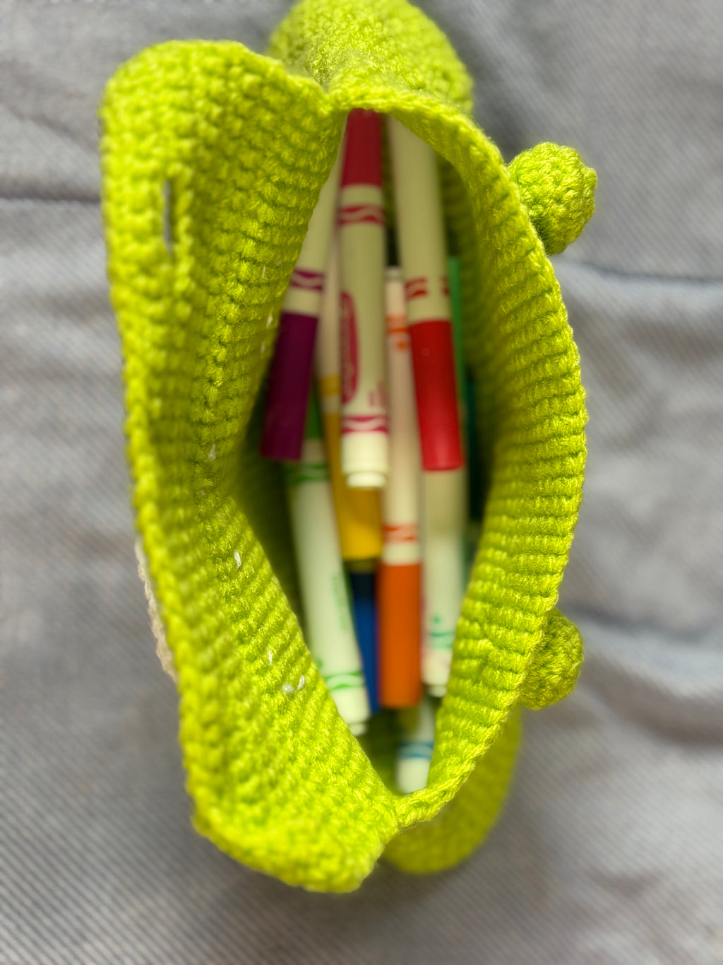 Green frog pencil bag