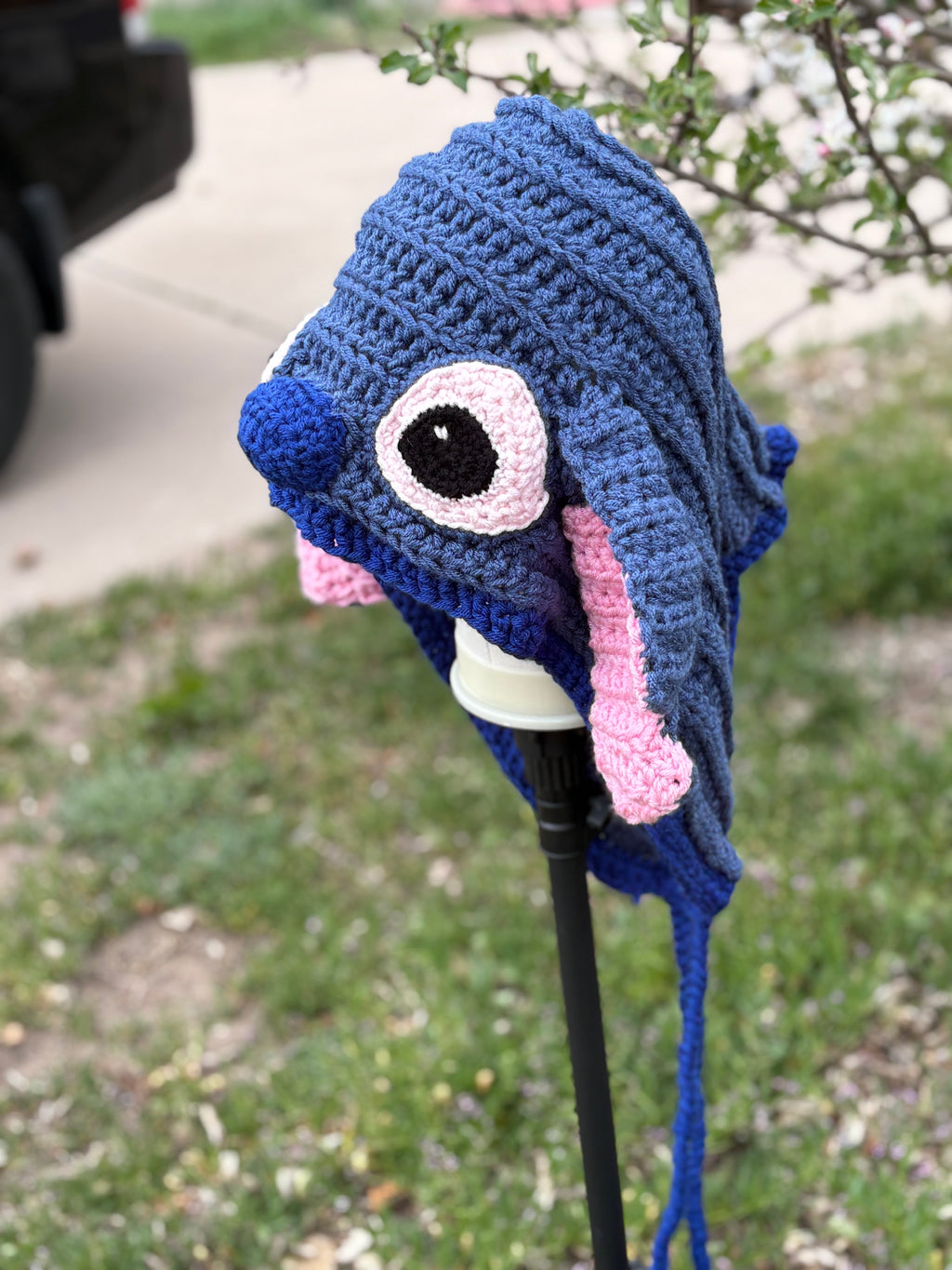 Blue alien hat